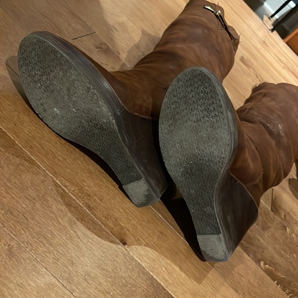 Michael Kors brown boots - Picture 4 of 6